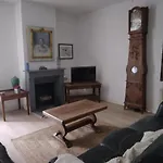 La Maison De Famille